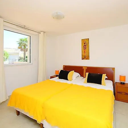 Le Cap D'agde Sleeps 6 Air Con Wifi Prázdninový dům *