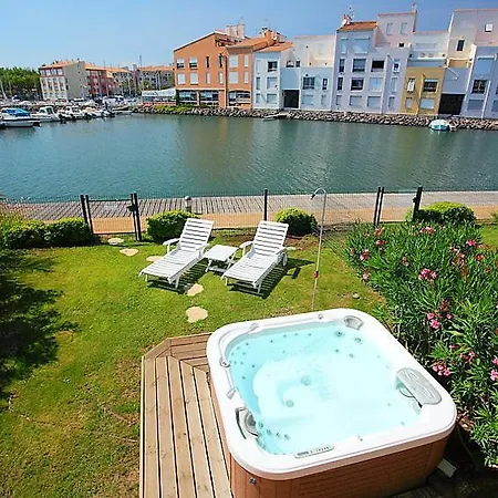Le Cap D'agde Sleeps 6 Air Con Wifi Prázdninový dům Agde